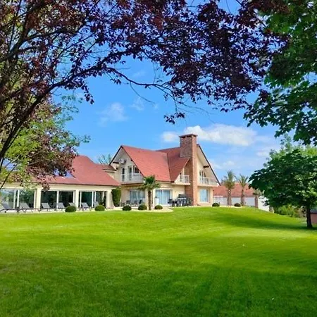 Margaux Villa Lampertheim